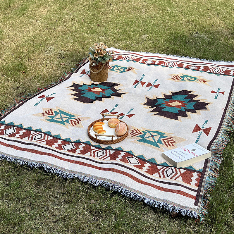 Artistic Geometric Throw Blanket — product view 5