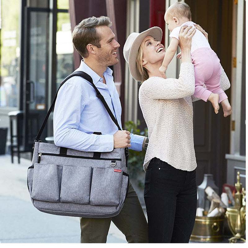 Unisex Multifunctional Weekend Bag LoungeYard — product view 1