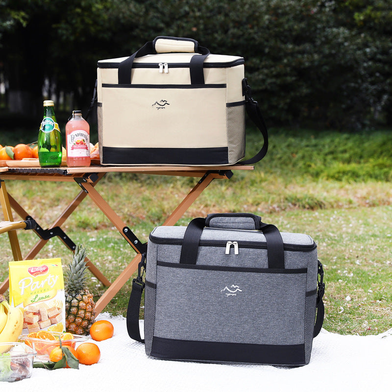 Unisex Cooler Bag LoungeYard — product view 2