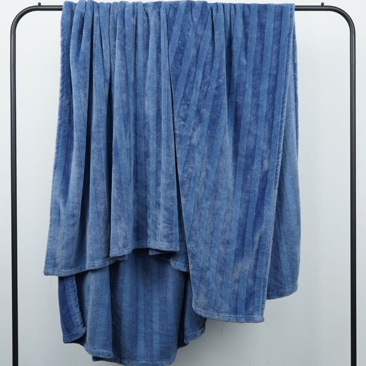 Fleece Plush Throw Blanket — product view 1