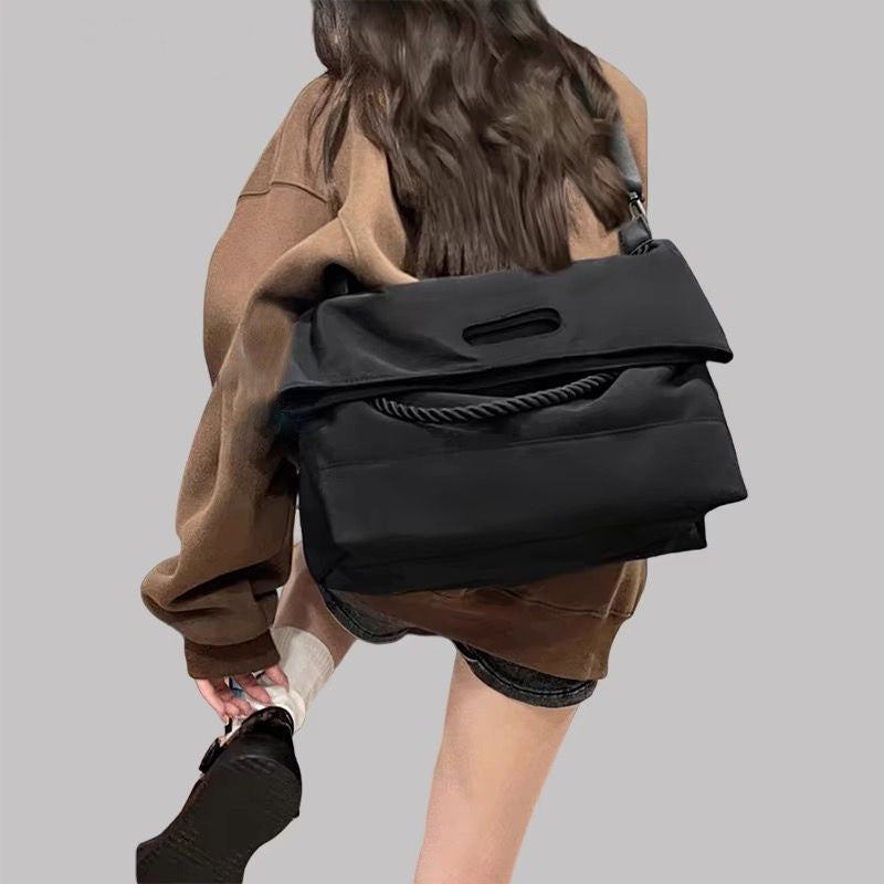 Versatile Multi-Functional Tote Bag LoungeYard — product view 2