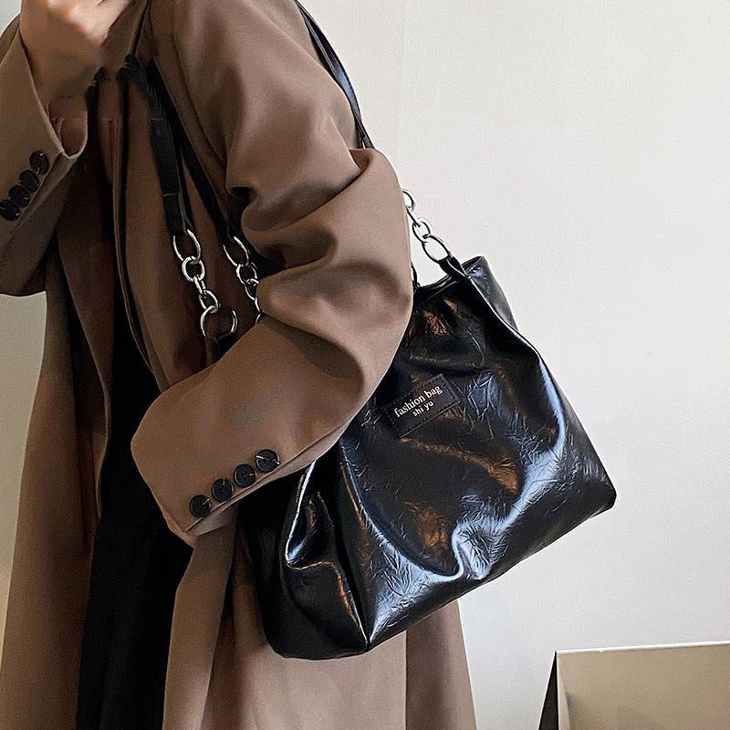Chic Designer Tote Bag LoungeYard — product view 1