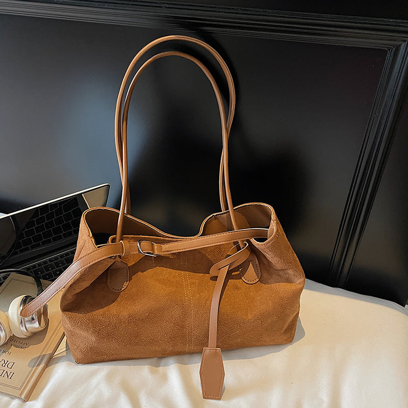 Elegant Suede Tote Bag — product view 2
