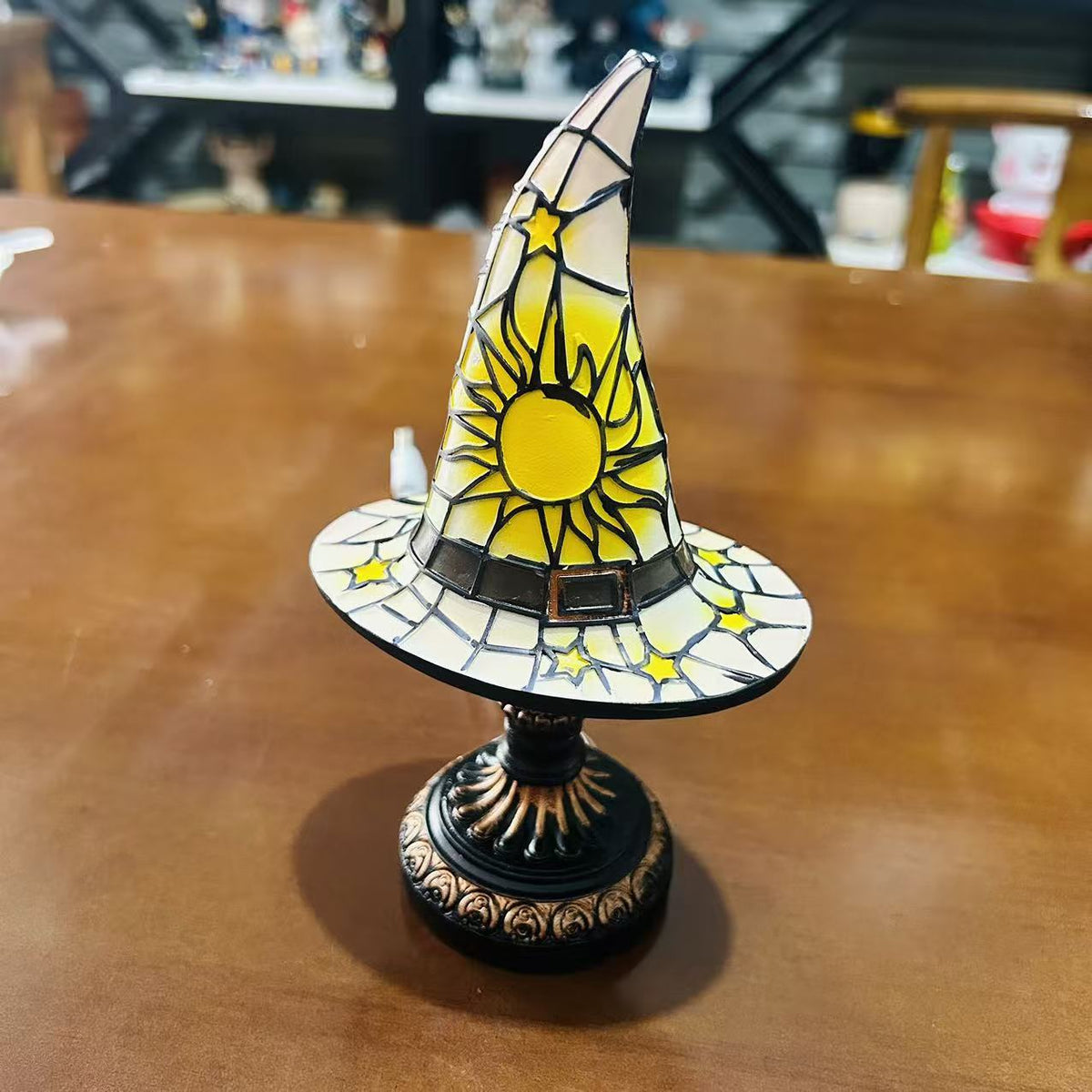 Decorative Witch Hat Table Lamp Bowlift — product view 7