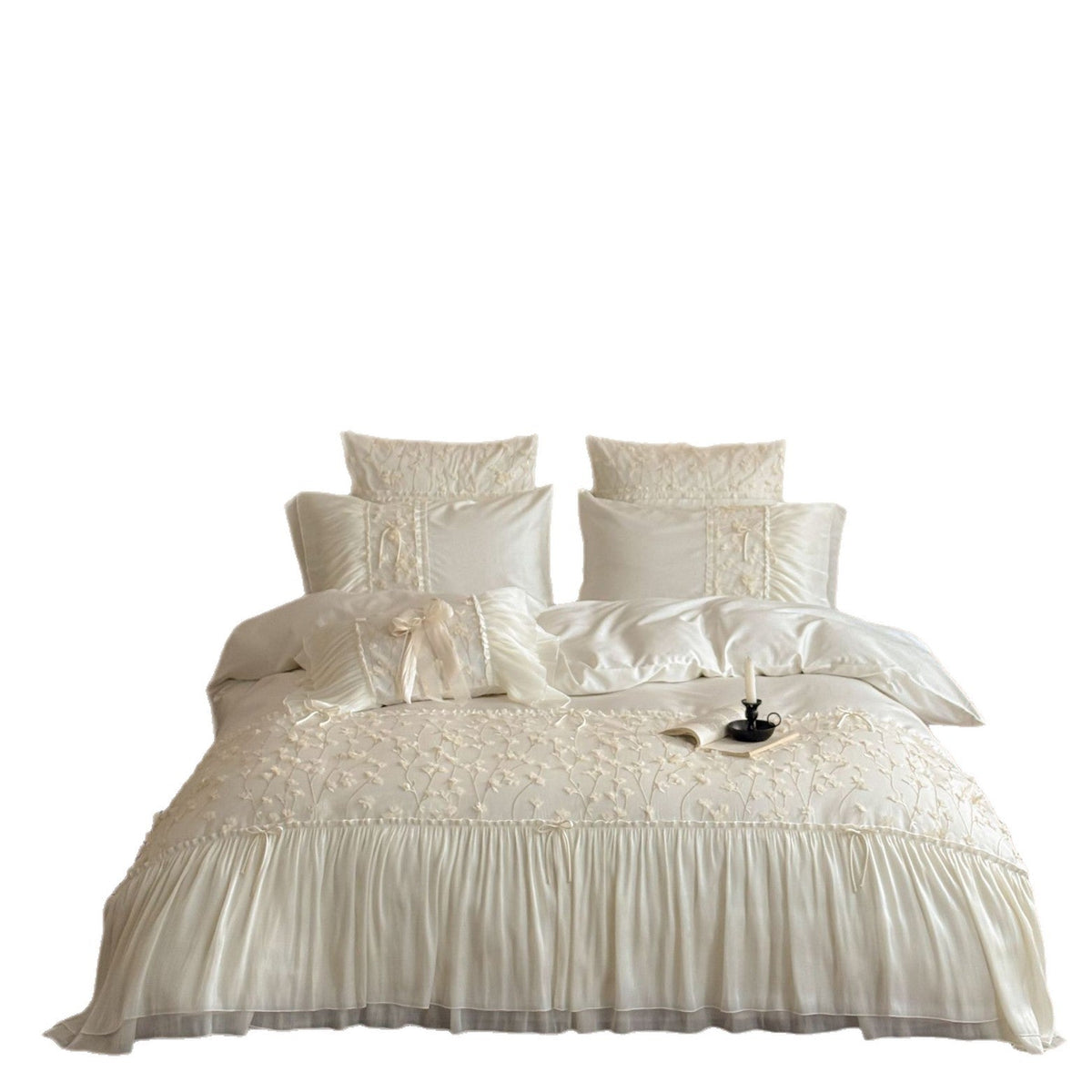 Embroidered bedding set with ruffles and three-dimensional flower appliqués — product view 4