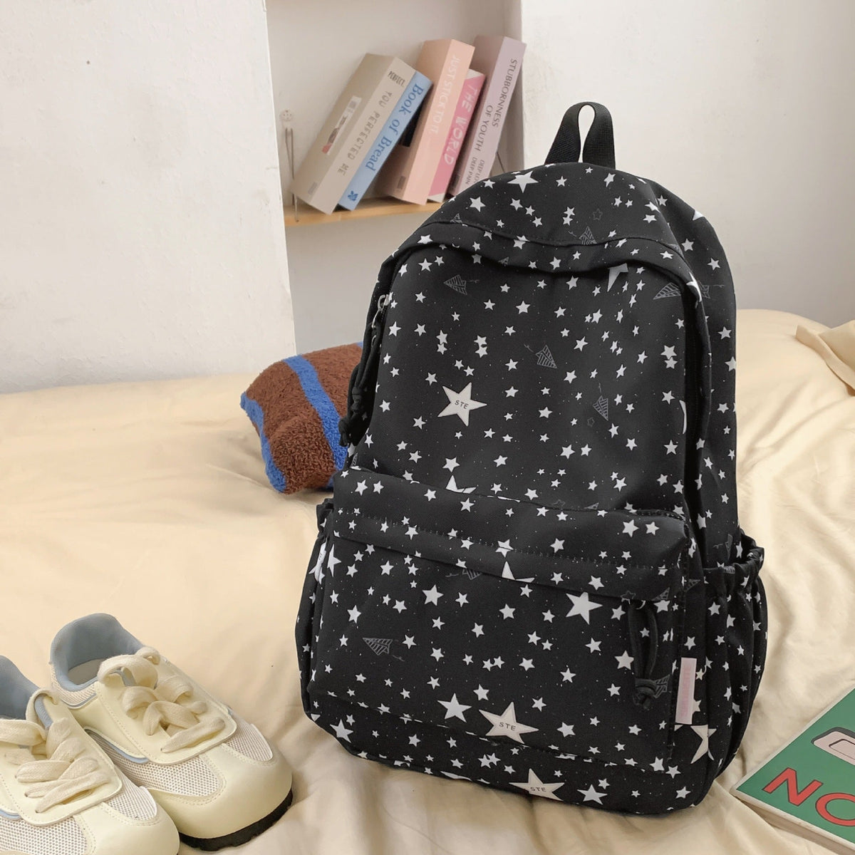 Star-Patterned School Backpack — product view 3
