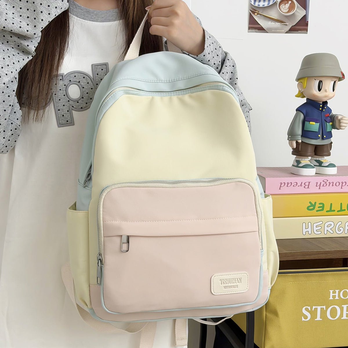 Functional Everyday Backpack LoungeYard — product view 1