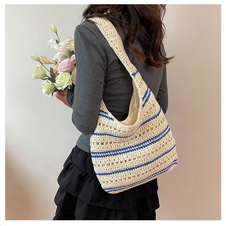 Braided shopping bag with airy structure LoungeYard — product view 2