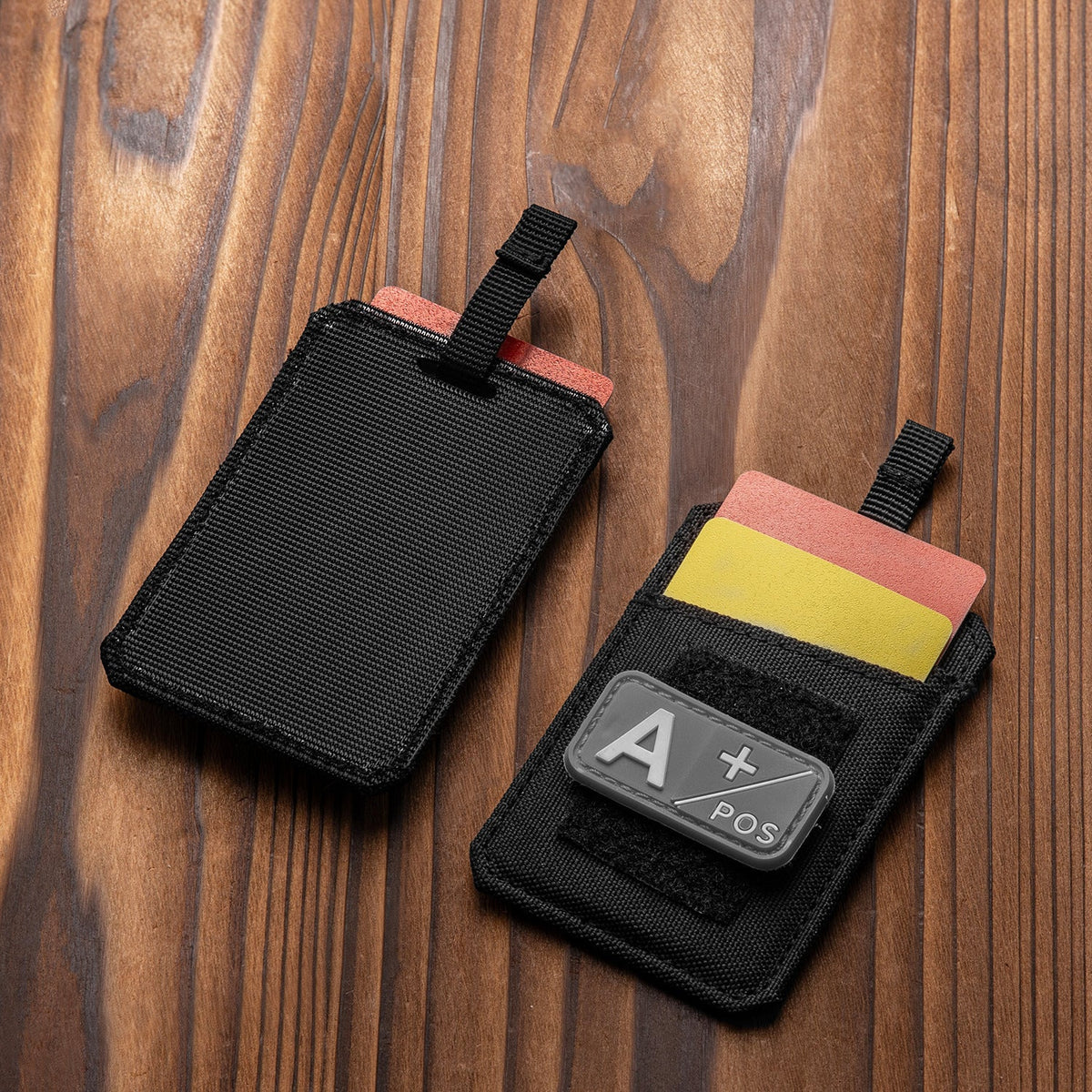Card holder LoungeYard — product view 1