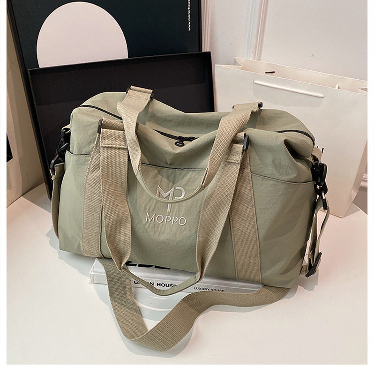 Sports Travel Bag with Reinforced Carrying System LoungeYard — product view 1