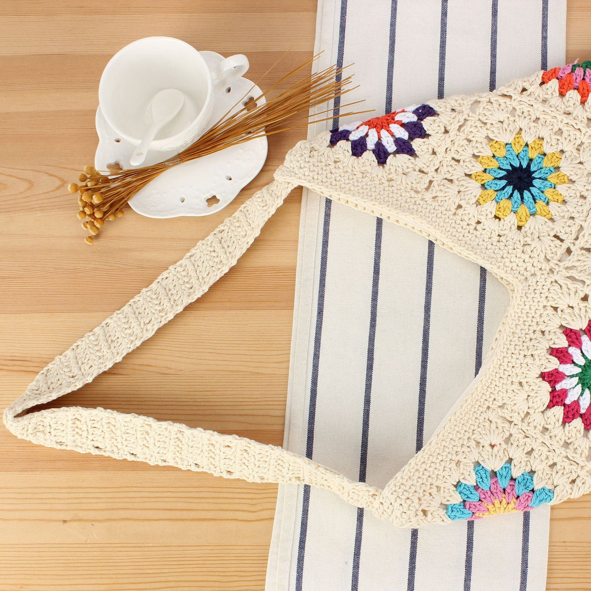 Crochet Shoulder Bag LoungeYard — product view 2