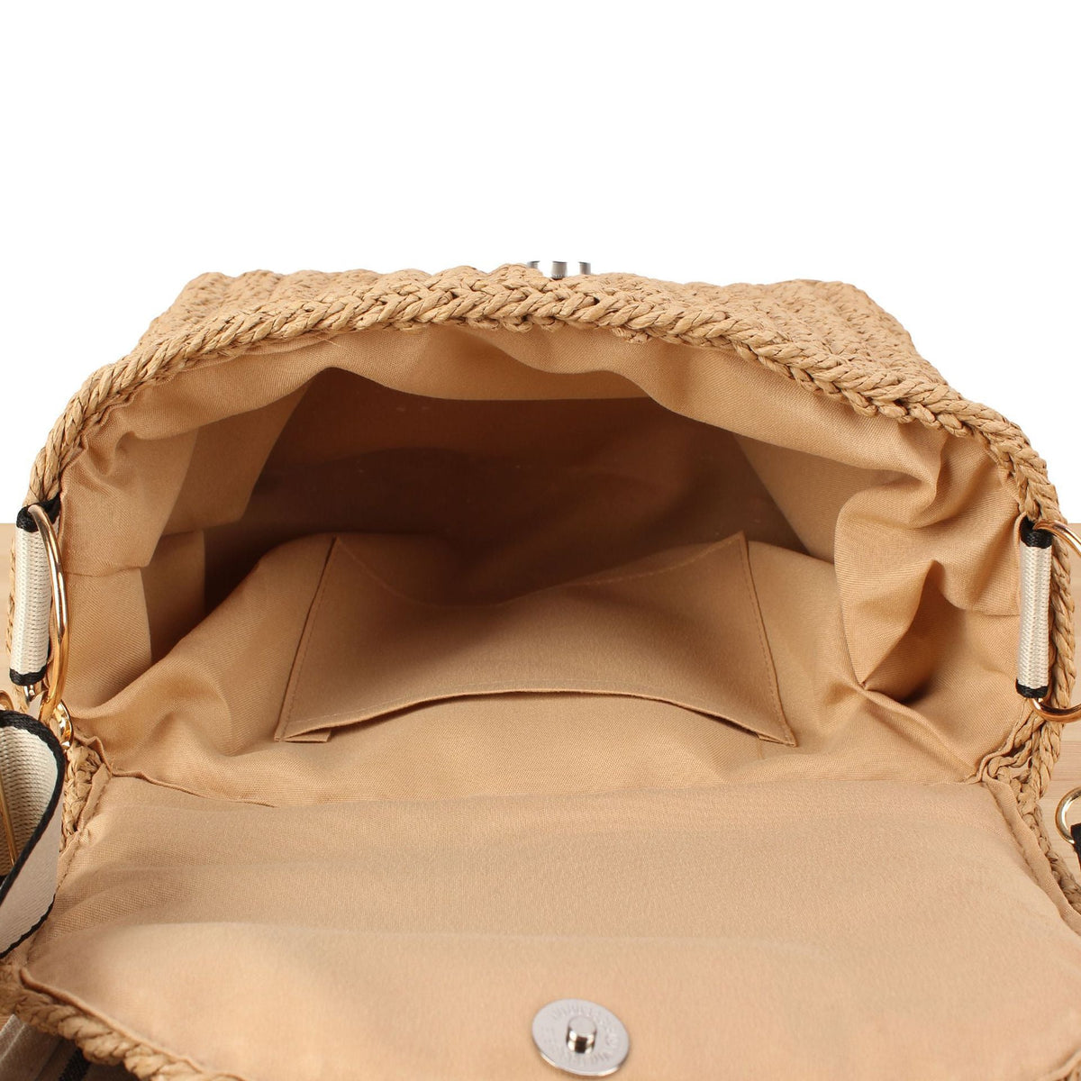 Handbag made of woven natural material with adjustable shoulder strap LoungeYard — product view 3