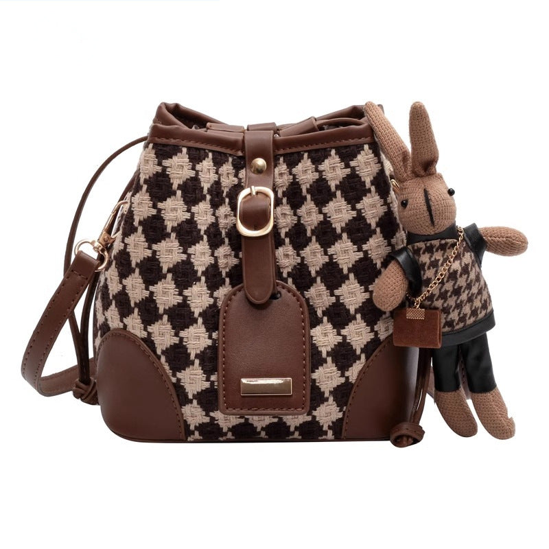 Chic Textured Bucket Bag LoungeYard — product view 5