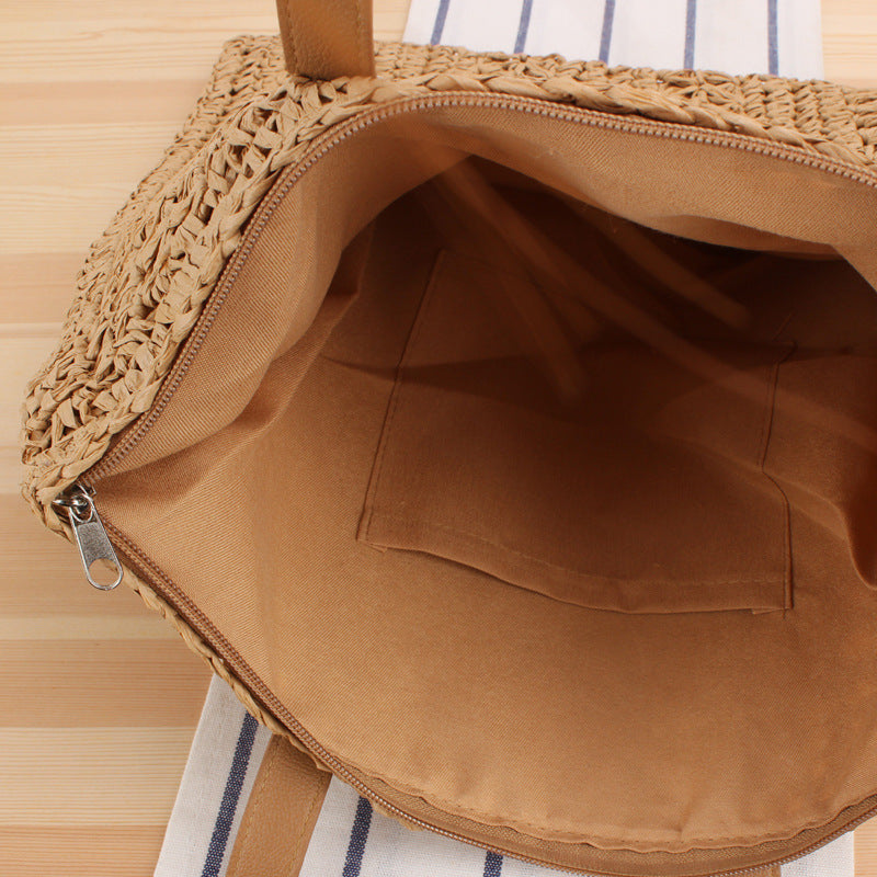 Braided summer bag with sturdy leather handles LoungeYard — product view 3
