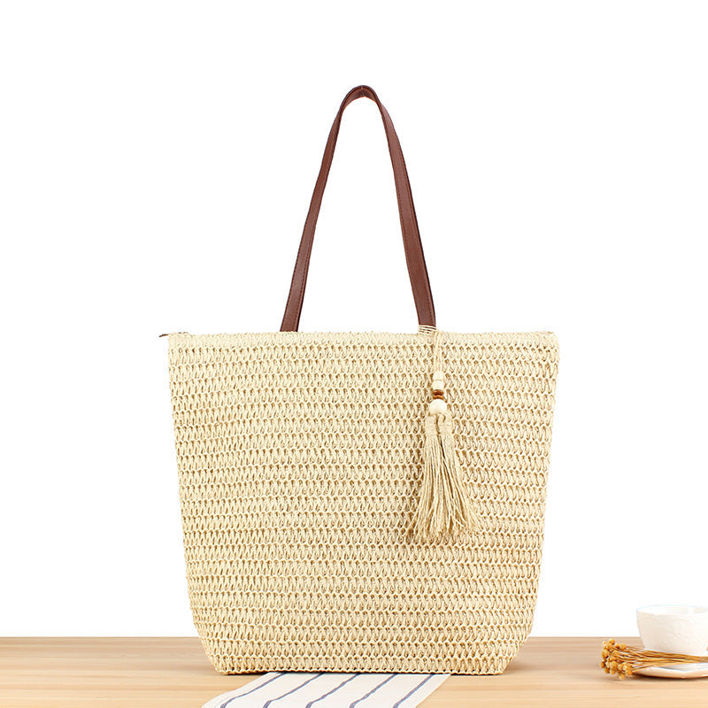 Handcrafted Beach Bag with Adjustable Straps LoungeYard — product view 5