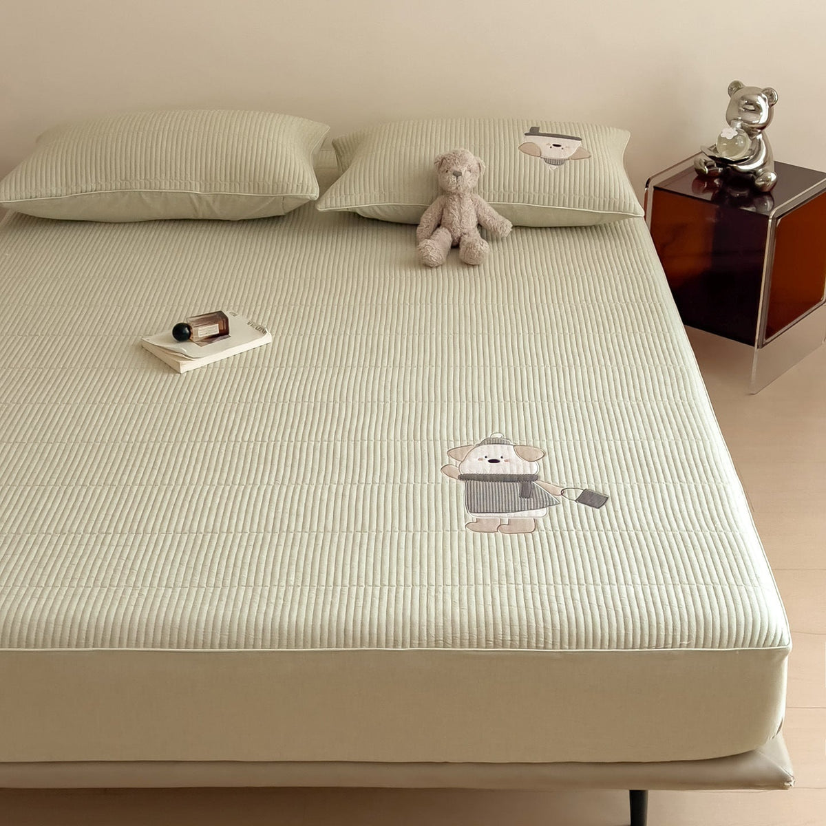 Quilted mattress topper with bunny applique and non-slip bottom — product view 6