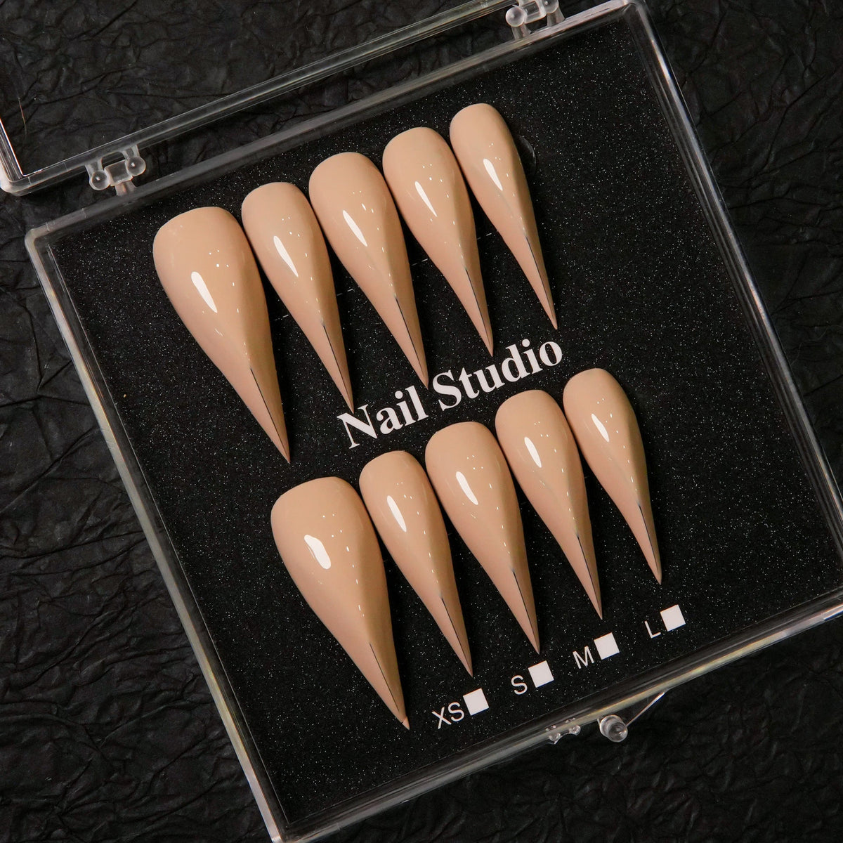 Stiletto Shape Press-On Nail Set — product view 2
