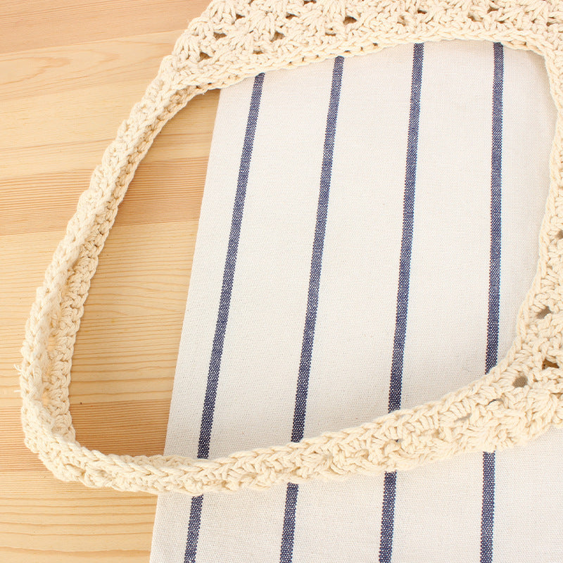 Handcrafted Shoulder Bag Made of Natural Weave LoungeYard — product view 2