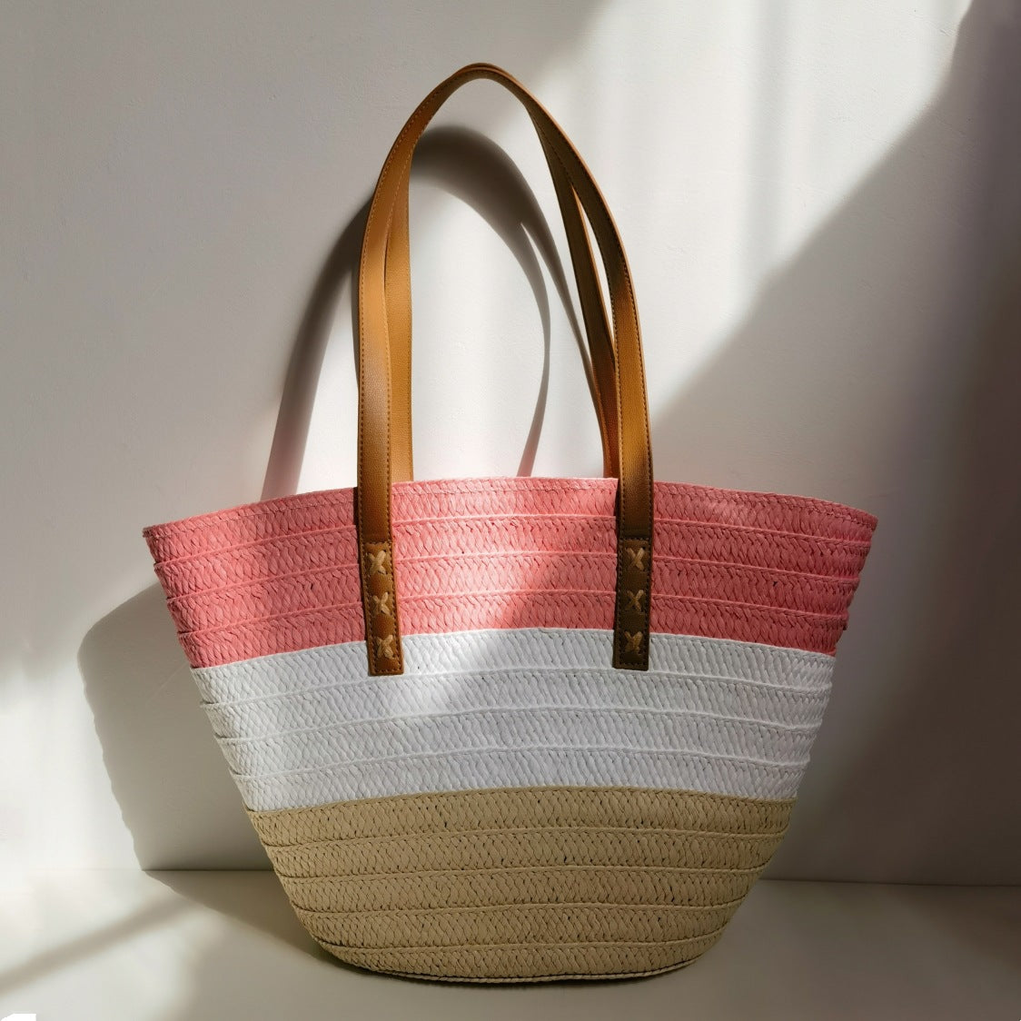 Stable and Stylish Wicker Bag LoungeYard — product view 2