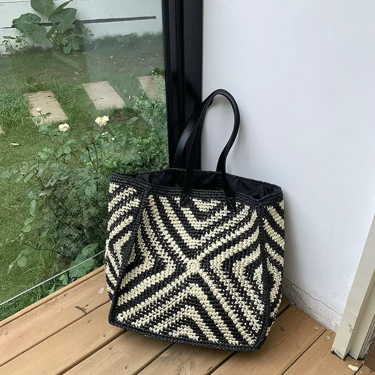 Designer basket bag with graphic pattern LoungeYard — product view 3