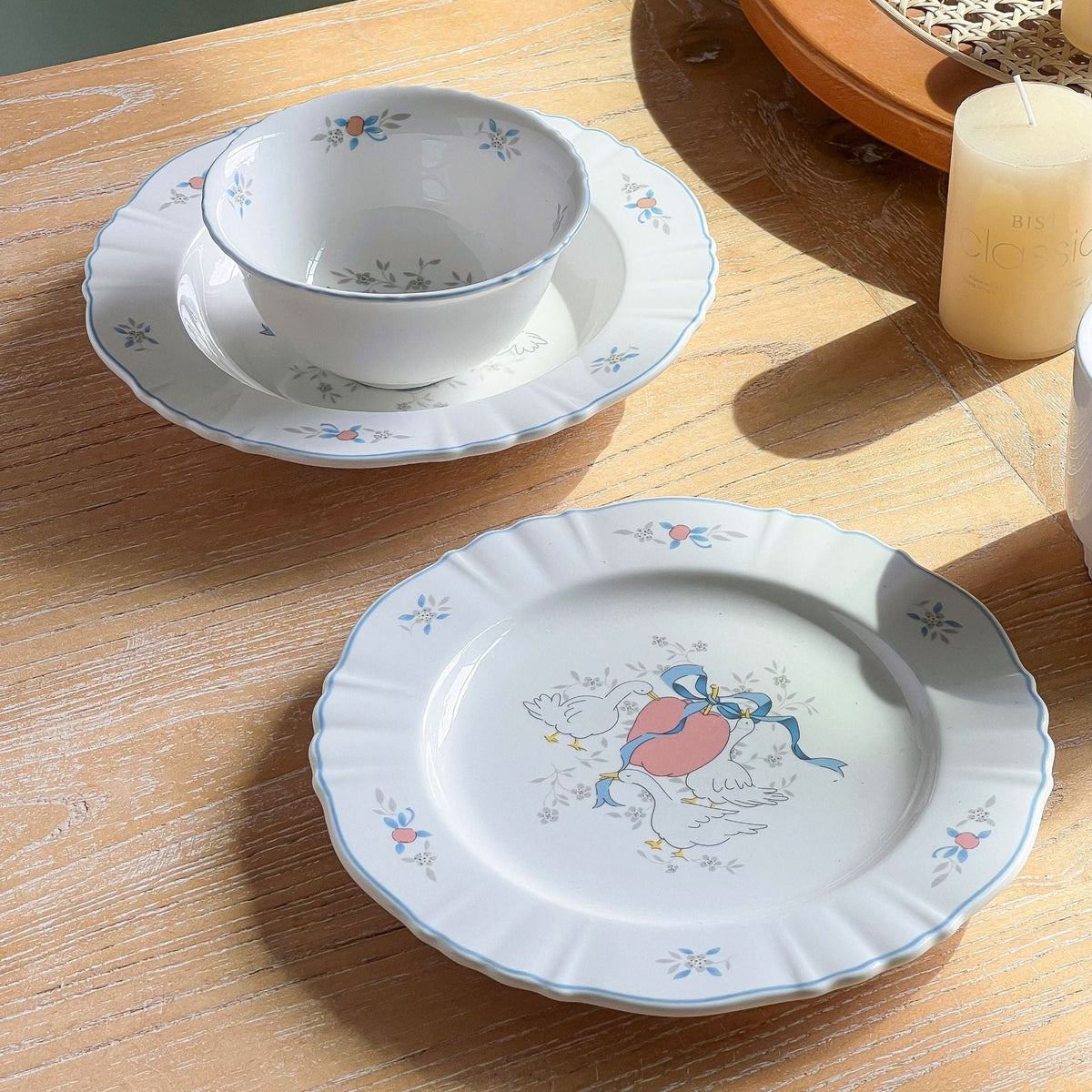 Decorative porcelain soup plate with ribbed edge and duck motif — product view 4