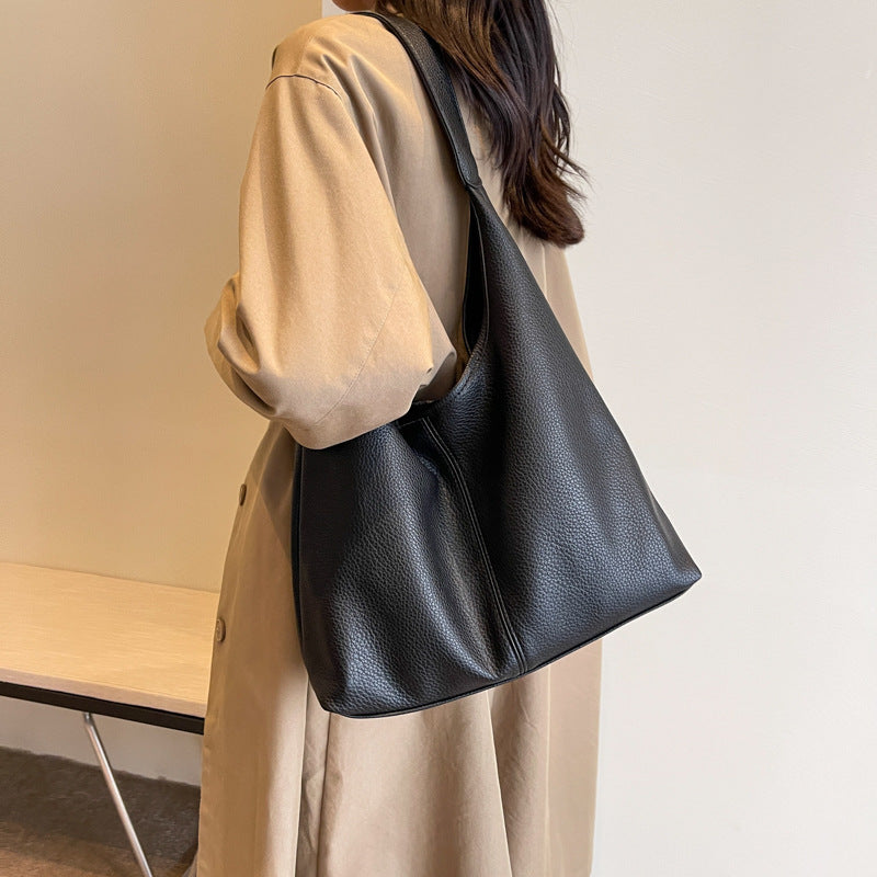 Textured Leather Hobo Bag LoungeYard — product view 2