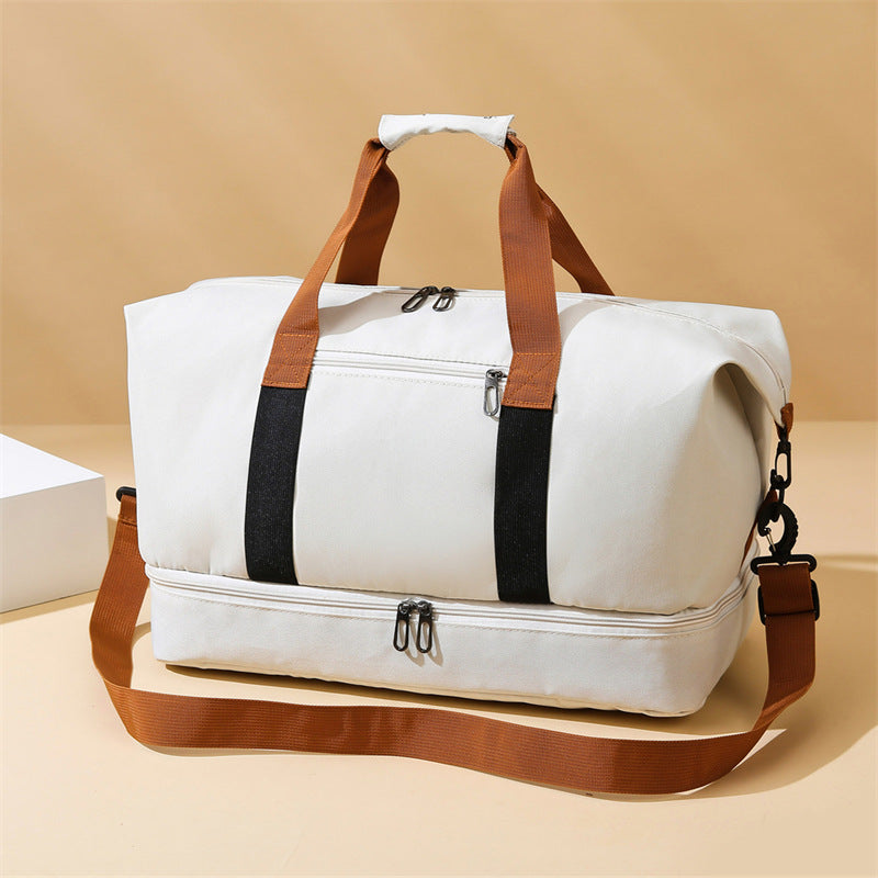 Sporty Travel Bag with Multifunctional Compartments LoungeYard — product view 1
