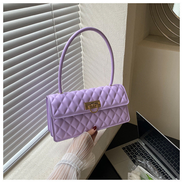 Elegant Quilted Handbag — product view 2