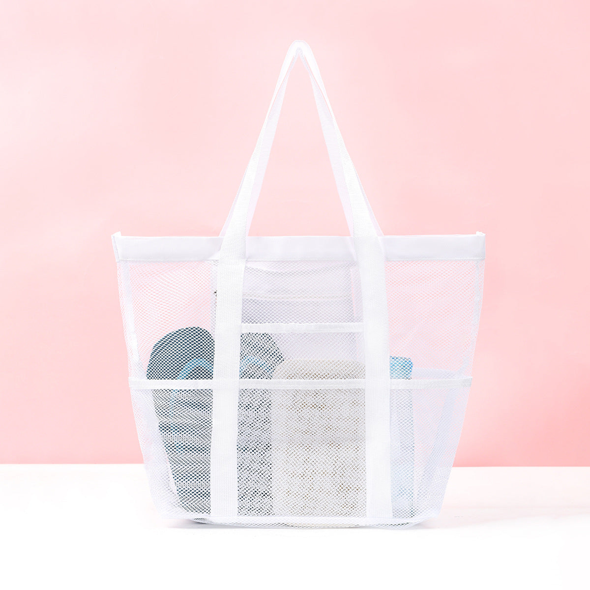 Spacious leisure beach bag made of mesh fabric LoungeYard — product view 3