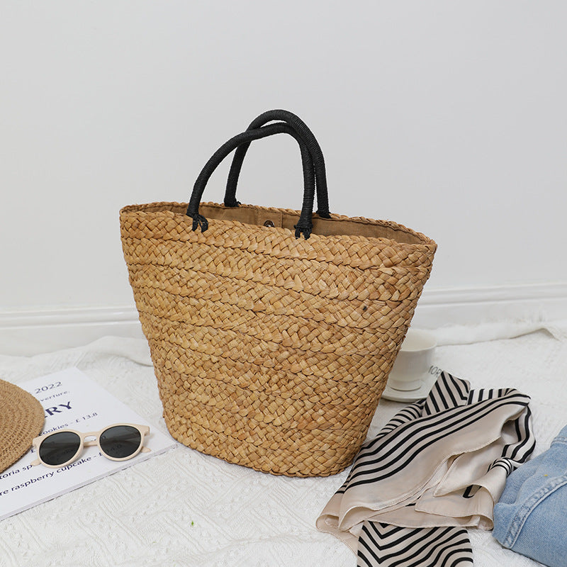 Elegant Basket Bag with Contrast Handles LoungeYard — product view 3