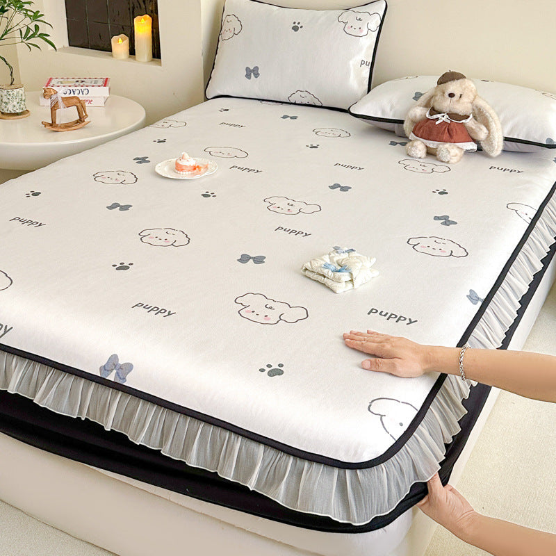 Decorative Floral Mattress Protector — product view 1