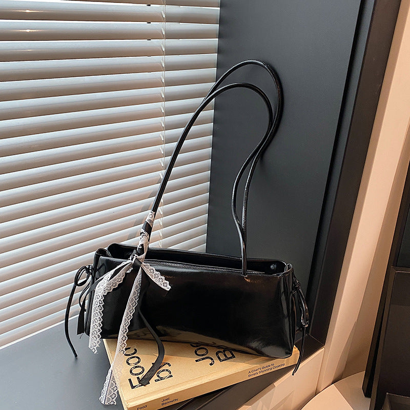 Minimalist Handheld Clutch — product view 2