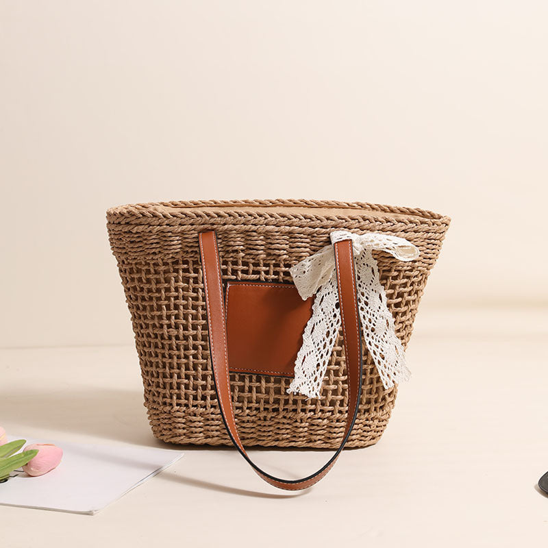 Handmade straw bag with elegant leather accents LoungeYard — product view 4