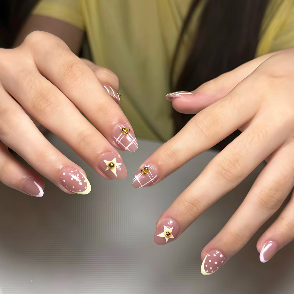 Decorative Nail Art Press-On Set 1790746018 — product view 1