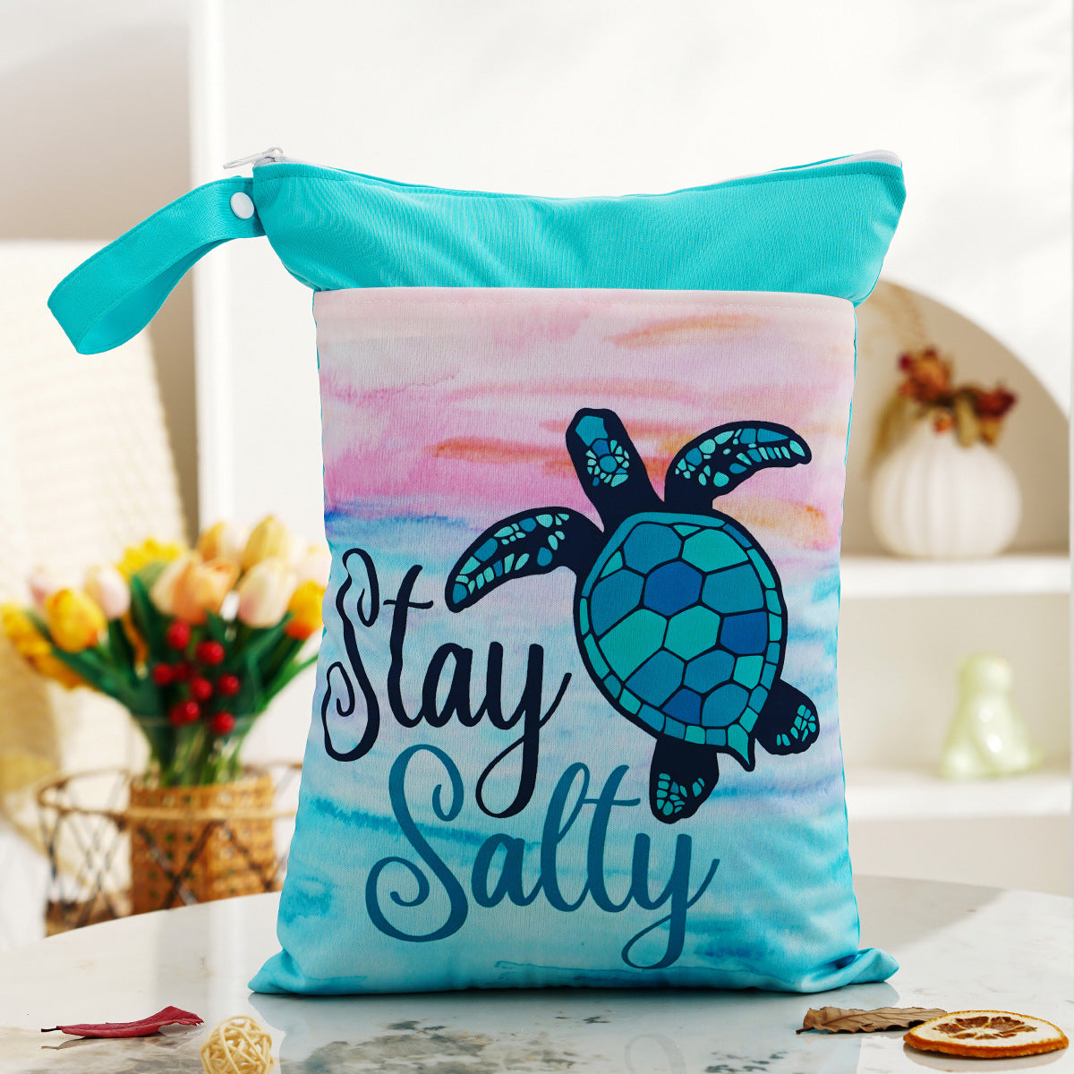 Travel and beach bag LoungeYard — product view 5
