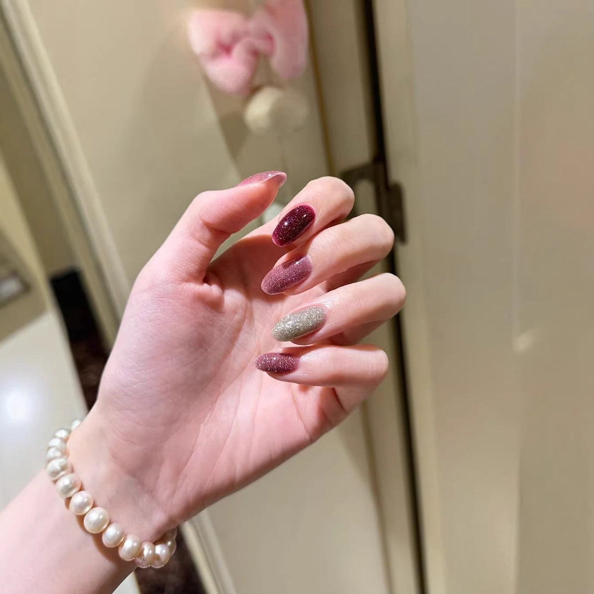 Glittery Stiletto Nail Art Extensions — product view 1