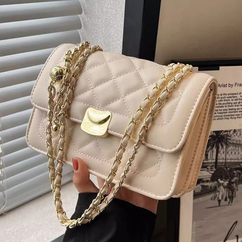 Quilted Chain-Detail Crossbody Handbag LoungeYard — product view 3