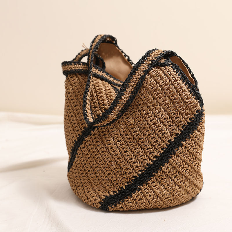 Braided beach bag with fashionable design LoungeYard — product view 4