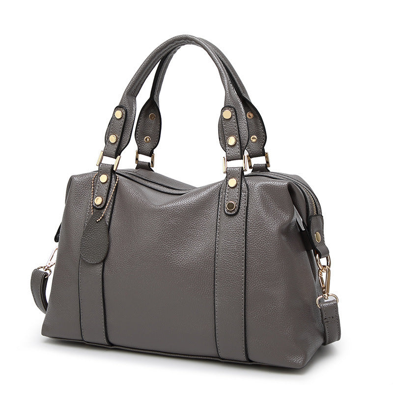 Versatile handbag with removable shoulder strap LoungeYard — product view 1