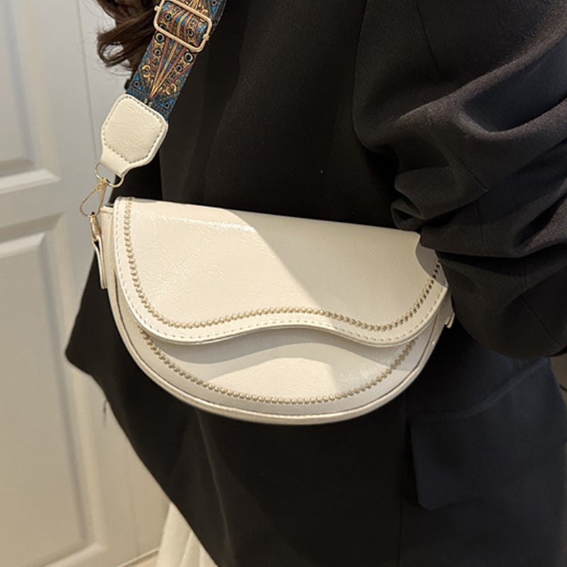 Elegant Structured Crossbody Bag — product view 3