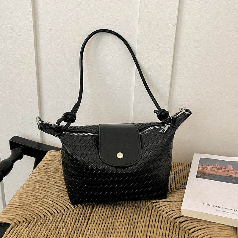 Woven Handheld Bucket Bag — product view 5