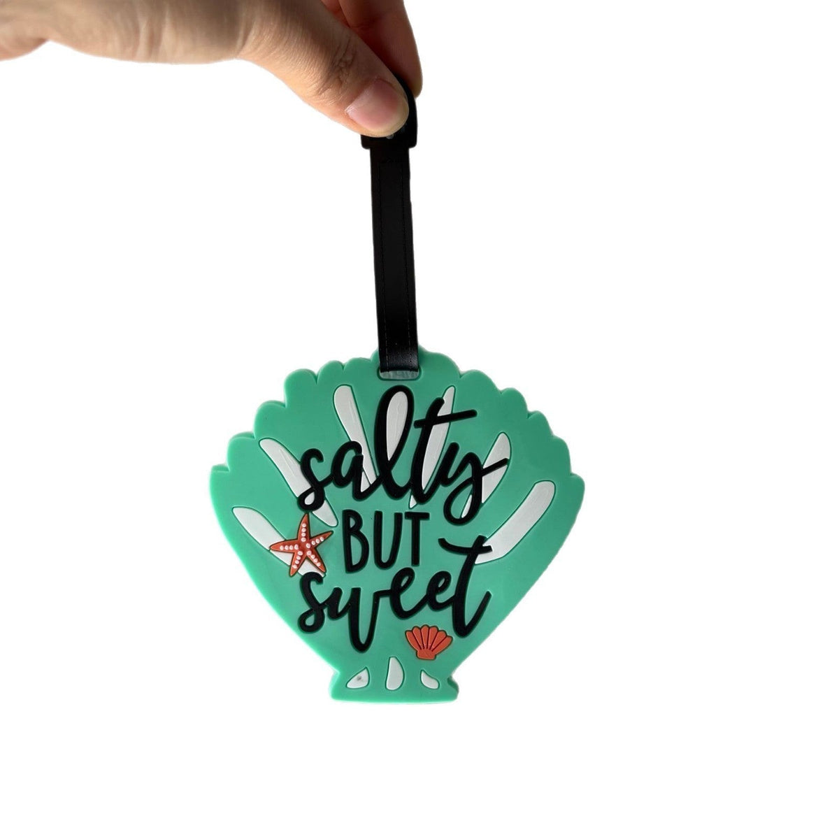 Shell-Shaped Luggage Tag LoungeYard — product view 5