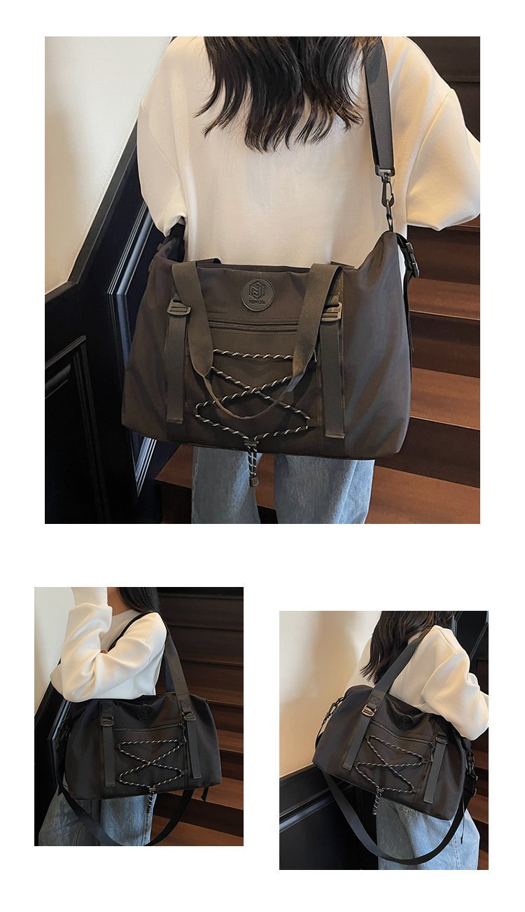 Versatile Sports Duffle Bag with Adjustable Straps LoungeYard — product view 7