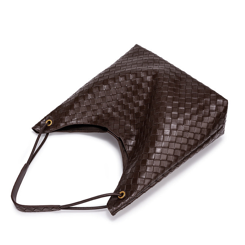Stylish Woven Hobo Handbag LoungeYard — product view 5