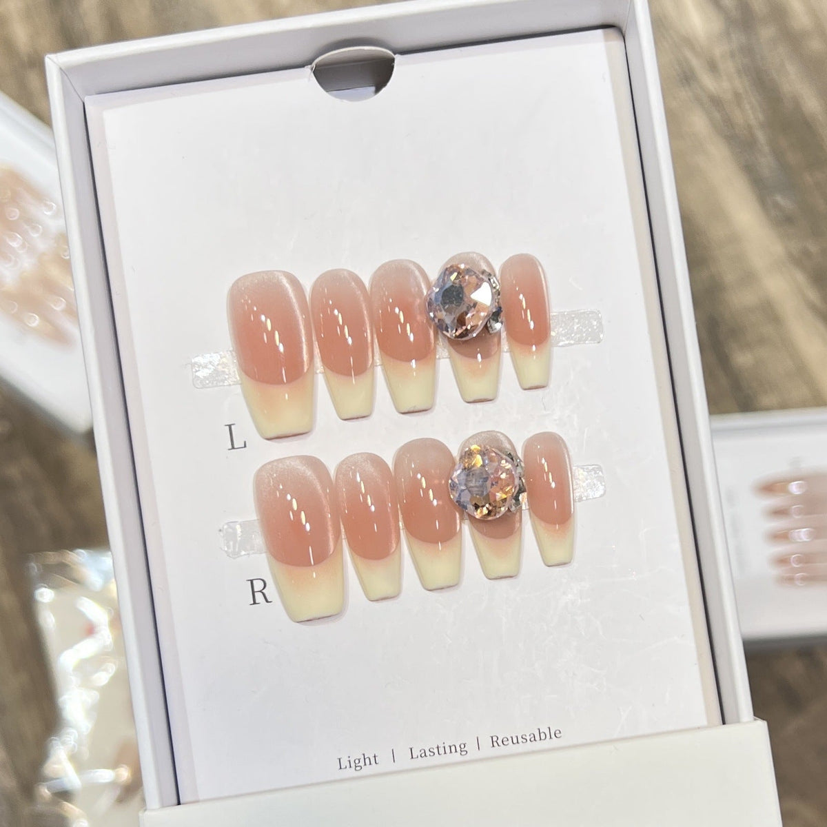 Handmade Reusable Press-On Nail Set — product view 3