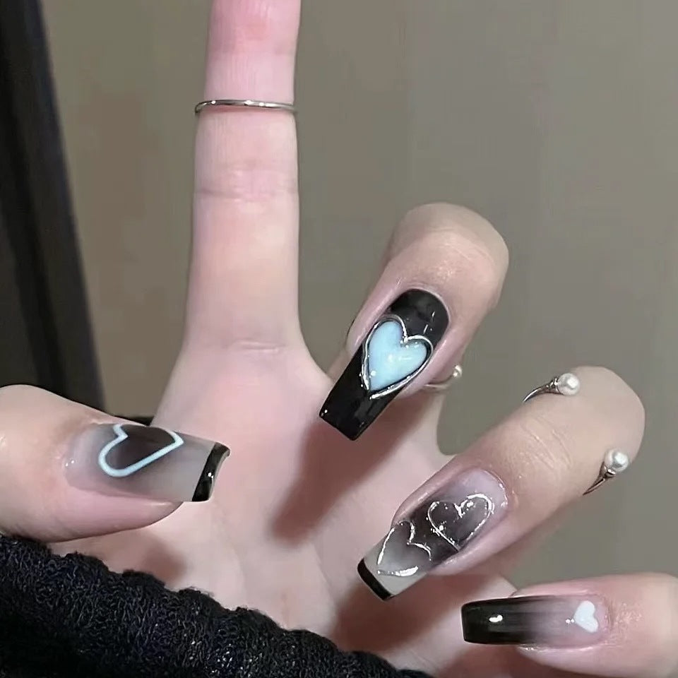 Artistic Nail Art Press-On Set — product view 3