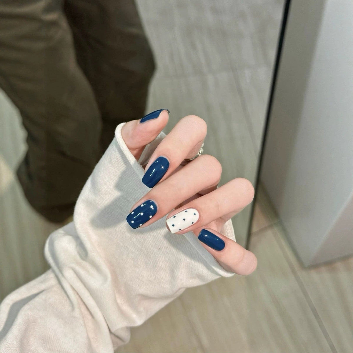 Premium Artistic Nail Tips — product view 4