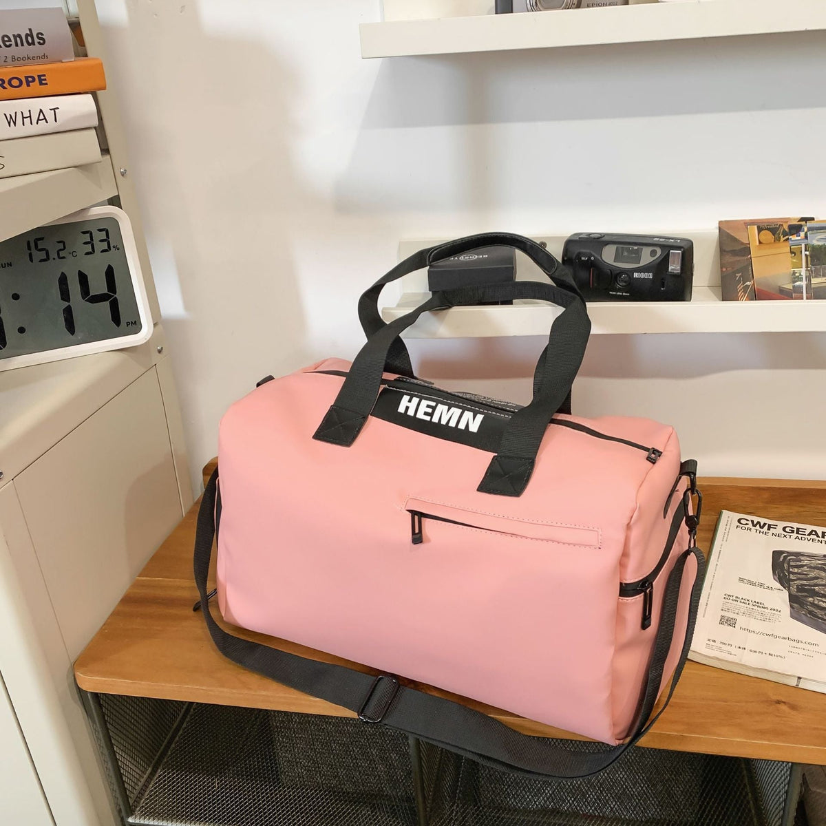 Versatile Travel Duffel Bag — product view 3
