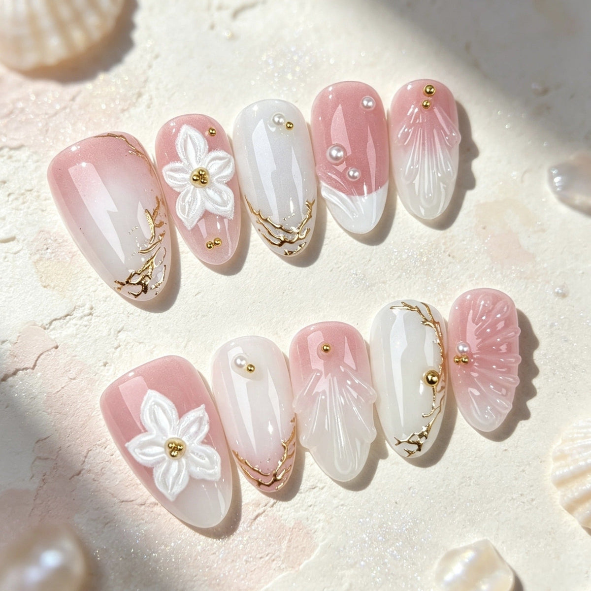 Elegant Decorative Press-On Nail Design Set — product view 3