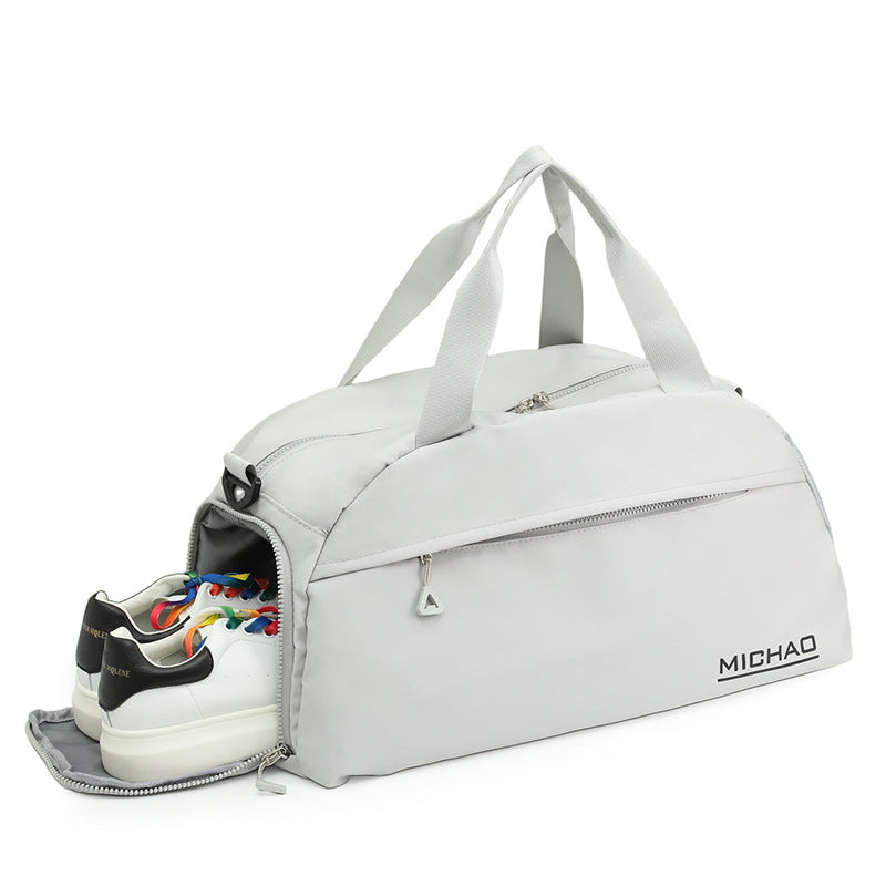 Spacious Travel Bag With Insulated Compartment LoungeYard — product view 1